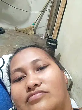Sweetchuby1995 Pertunjukan Webcam