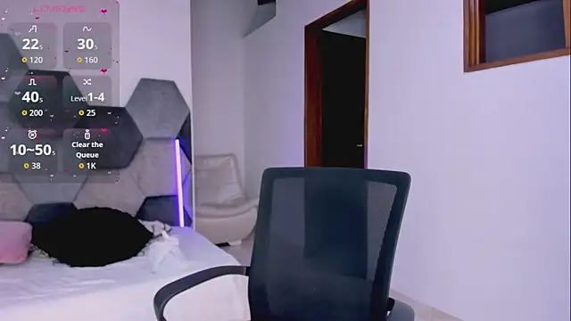 دردشة MikaelaStone الجنسية المباشرة