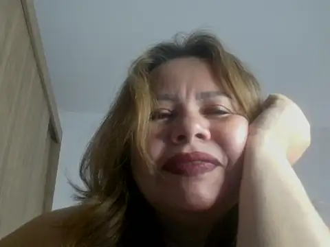 dulce_anahi_'s Webcam Show