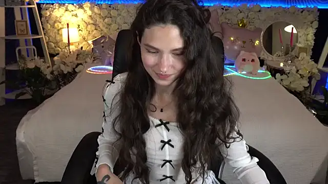 BabyFlowerr's Live XXX Chat