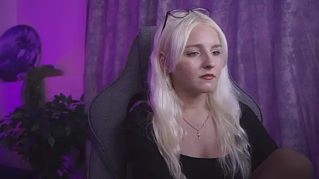 Chat +18 de ViolaMore ao vivo