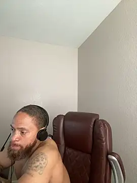 Fathero1time Live XXX-chat