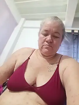 Chatroom XXX en direct de CheekySnowQueen_69