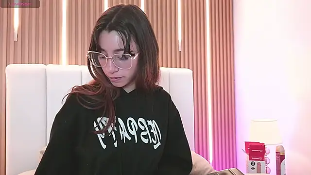 MarinetteLux 라이브 XXX 채팅