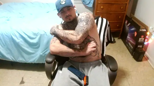Pokazy przed kamerką – DADDY_KANE8---