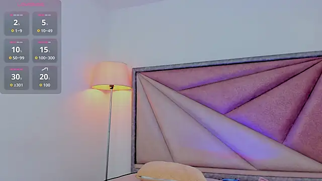 Онлайн чат XXX AfroditaVega_