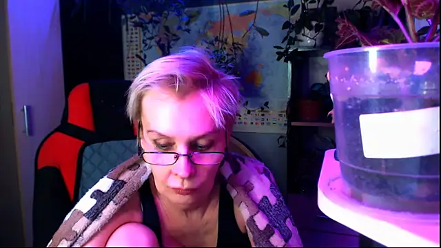 Živý XXX chat HelgaHimmell