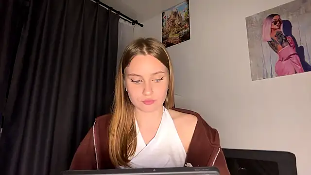 XXX chat uživo modela BelovedShadow