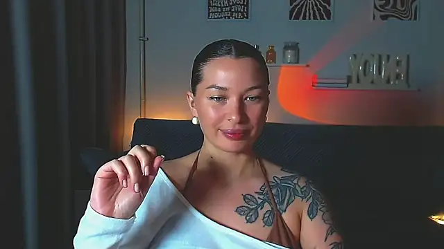 AlexaSven – Live XXX-chat