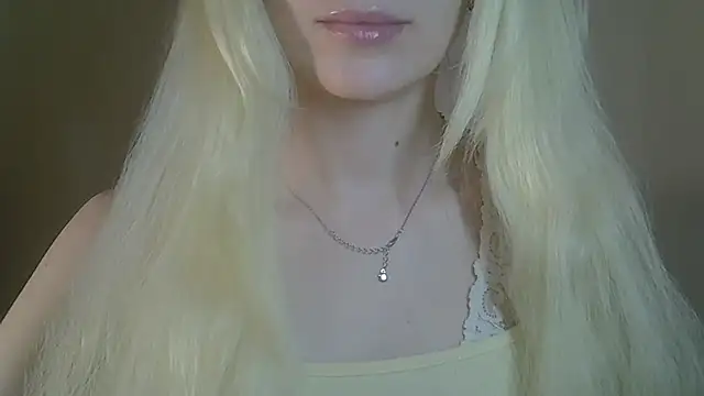 ViraVrema's Live XXX Chat