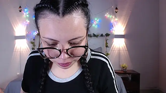 Megan_05_'s Live XXX Chat