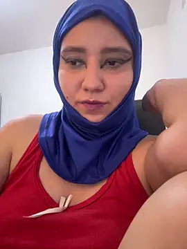 hannahayat Show in webcam