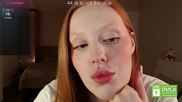 lulu_moonmoon's Live XXX Chat