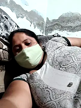Hot_indian_Milf's Webcam Show