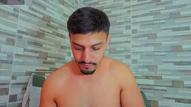 Вебкам-шоу joelcallvil1