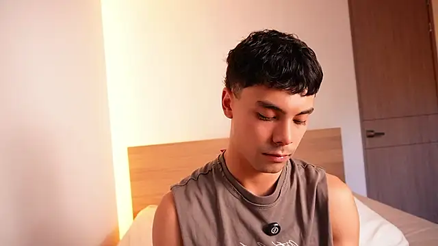 Dammon_Stallion – webcam-show