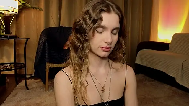 RozanneJordan Adlı Modelin Canlı XXX Sohbeti