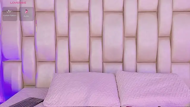 XXX chat uživo modela Shasa_8