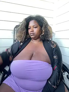 terrestrial-mermaid's Webcam Show
