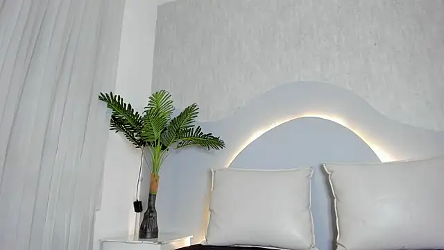 Chat XXX ao vivo de CannelaSmith