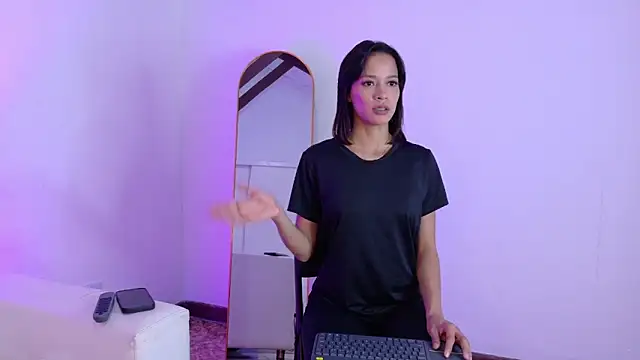CathMeow_ élő XXX-chatje