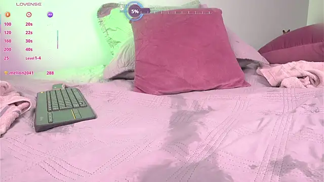 mia-reeves élő XXX-chatje