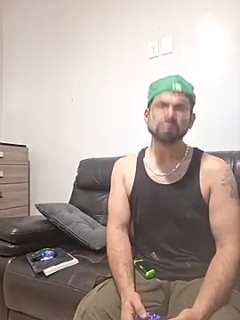 Zander823 – Naživo XXX chat