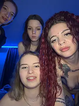 RollingGirls: διαδικτυακό σόου στην κάμερα