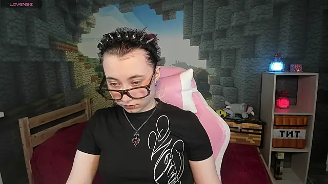 ClaraParks Live XXX-chat