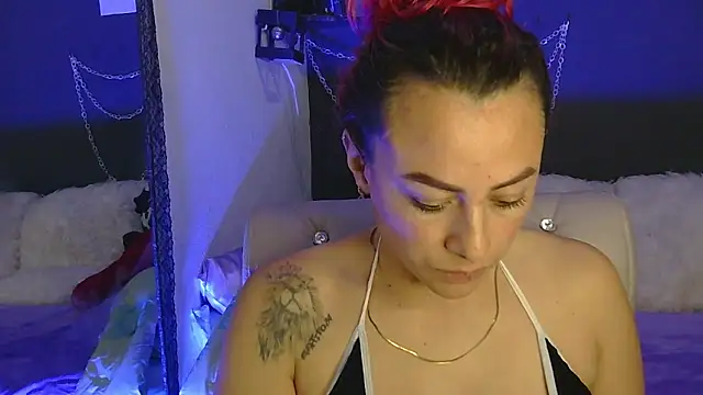 MeganBrown4 现场XXX聊天