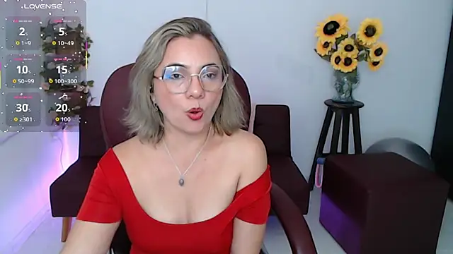 ana_milf's Live XXX Chat
