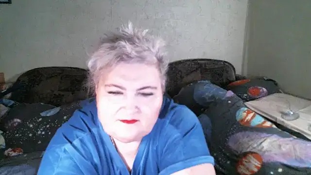 Lana555 Adlı Modelin Canlı XXX Sohbeti