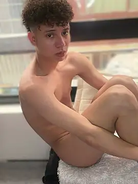 Webkamerová show yoursexyjose