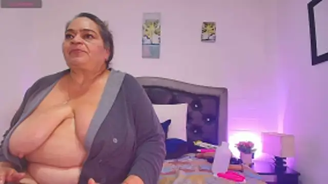 QueenMatturex Chat XXX in diretta