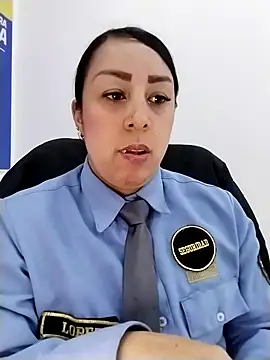 Cristal_Security-1 élő XXX-chatje