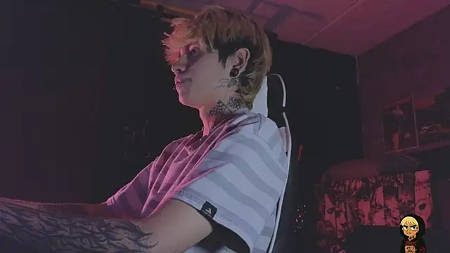 AcidMilo webcam show