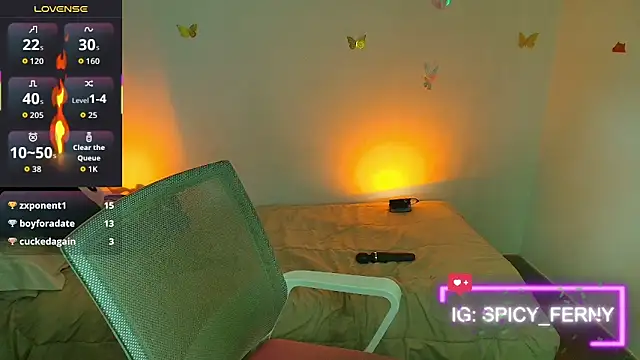 spicyferny webcam show