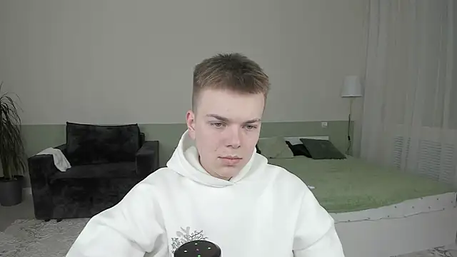 Pokazy przed kamerką – Mallfoyy