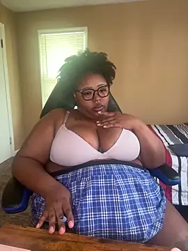 Chat +18 de Chocolatebunnyxx96 ao vivo