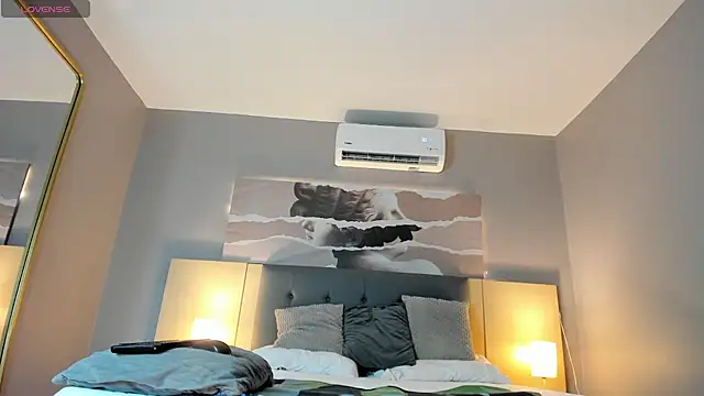 Cherly_Roger élő XXX-chatje