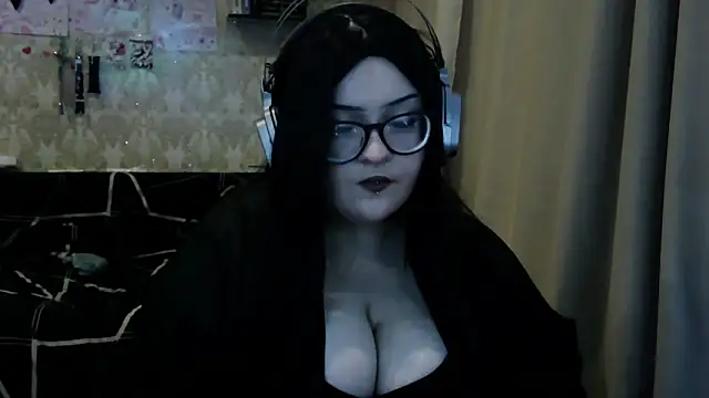Moon_Fairy2's Live XXX Chat