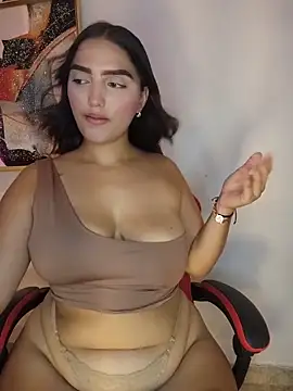 Mia_em Show in webcam