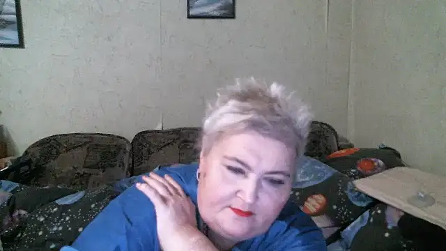 Lana555 即時 XXX 聊天