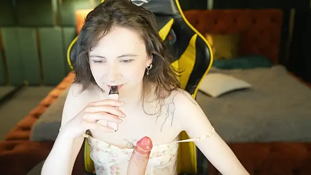 Orly_flame Live XXX Chat