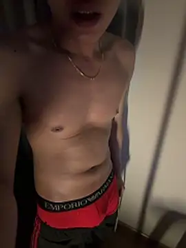 Chat XXX Live boyhigh1997