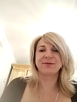 AhlyssaLove1155 – Naživo XXX chat