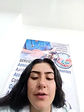 CAROLINE__07 élő XXX-chatje