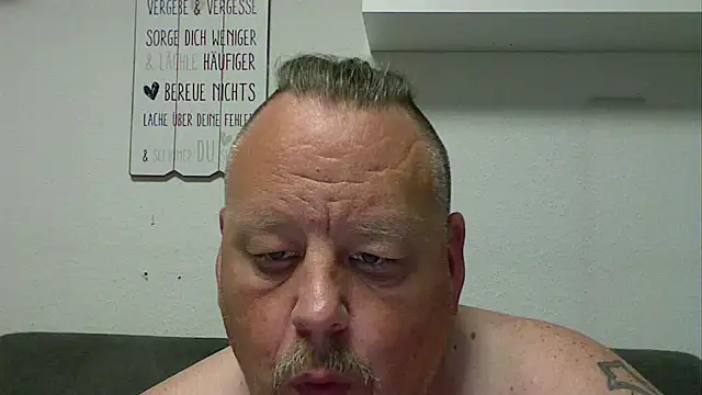 pimmelmann3's Live XXX Chat