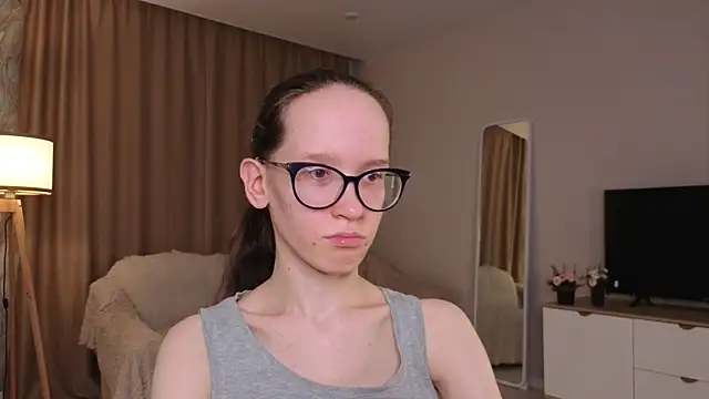 BettyBrowni élő XXX-chatje