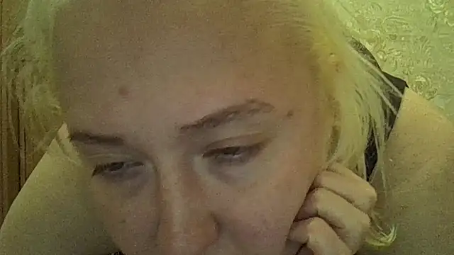CurvyWild_Lady30: онлайн-секс-чат